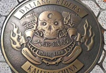 昌吉鑄造校徽雕塑