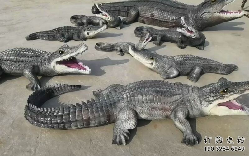 臺(tái)州園林鱷魚雕塑